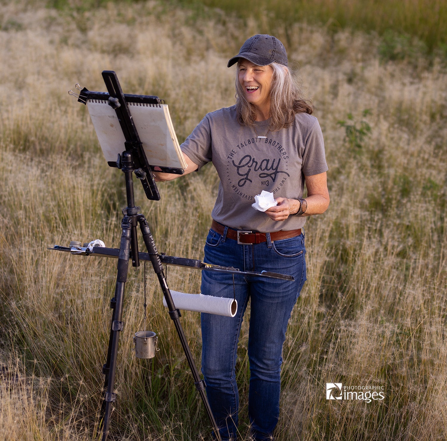 Beth Cole painting plein air in Nebraska